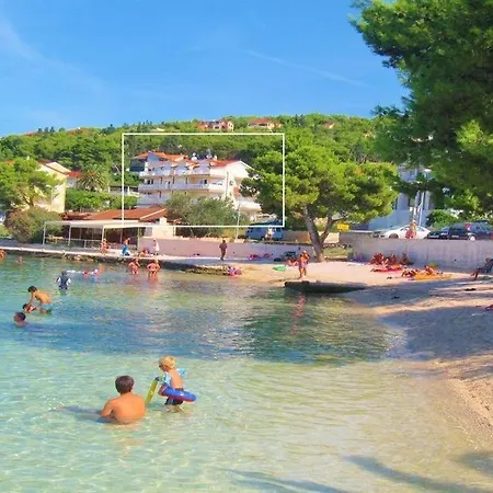 Διαμέρισμα In With Sea View, Balcony, Air Conditioning, Wi-fi