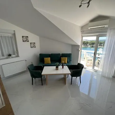 In With Sea View, Balcony, Air Conditioning, Wi-fi * Trogir